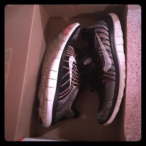 Women’s Nike flyknit 4.0